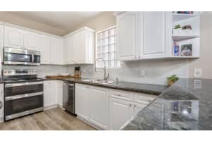 4716 Nw 114th Dr Coral Springs, FL 33076 - MLS#A11966046