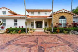 6235 Rolling Road Drive, Pinecrest, FL 33156 - MLS#A11966062