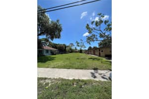 512 Nw 23rd Ave Fort Lauderdale, FL 33311 - MLS#A11966070