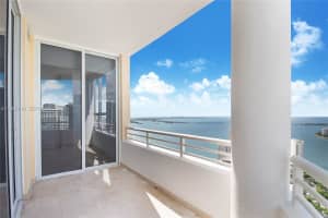 848 Brickell Key Dr 4306 Miami, FL 33131 - MLS#A11966119