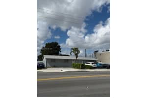 2650 W 8th Ave Hialeah, FL 33010 - MLS#A11966123