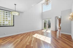 1282 Grant Ct Hollywood, FL 33019 - MLS#A11966147