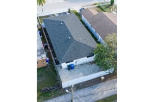 2221 Charleston St Hollywood, FL 33020 - MLS#A11966196