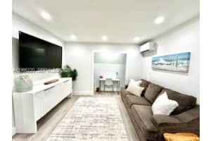 15001 Leisure Dr 2 Homestead, FL 33033 - MLS#A11966220