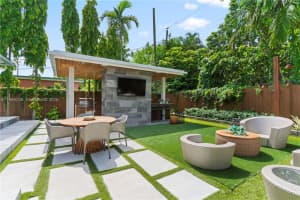 221 Ne 44th St Miami, FL 33137 - MLS#A11966238