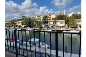 3545 Ne 166th St 303 North Miami Beach, FL 33160 - MLS#A11966247