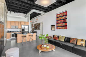 8101 Biscayne Blvd R-613 Miami, FL 33138 - MLS#A11966306