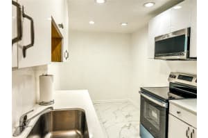 3860 Ne 170th St 311 North Miami Beach, FL 33160 - MLS#A11966324