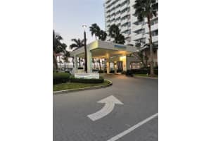 2899 Collins Ave APT 936, Miami Beach, FL 33140, - MLS#A11966354
