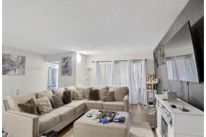 4141 Nw 21st St 103 Lauderhill, FL 33313 - MLS#A11966393