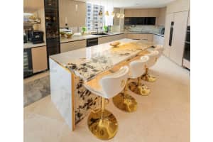 848 Brickell Key Dr APT 1601, Miami, FL 33131, - MLS#A11966408