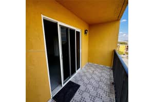 4801 NW 7th St Apt 704-16, Miami, FL 33126, - MLS#A11966462