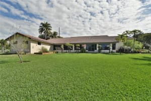 5425 Sw 190th Ave 1 Southwest Ranches, FL 33332 - MLS#A11966481