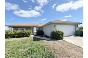 3625 Ne 19 Place, Cape Coral