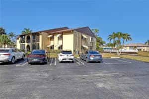 337 Pine Ridge Cir D-2 Green Acres, FL 33463 - MLS#A11966505