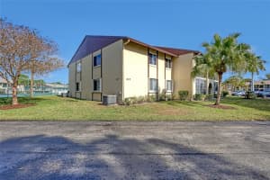 337 Pine Ridge Cir D-2 Green Acres, FL 33463 - MLS#A11966505