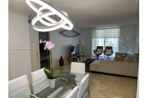 5555 Collins Ave APT 7Z, Miami Beach, FL 33140, - MLS#A11966507