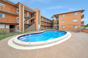 2330 Nw 11th St 2, Miami