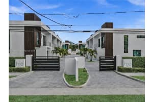 4632 Sw 32nd Ave C1 Dania Beach, FL 33312 - MLS#A11966520