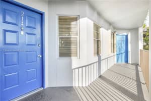 650 SW 124th Terrace APT 214P, Pembroke Pines, FL 33027, - MLS#A11966526