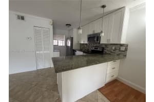 104 Gardens Dr 203 Pompano Beach, FL 33069 - MLS#A11966532