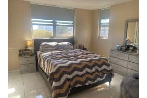 MLS# A11966536, Hollywood, Florida 33020