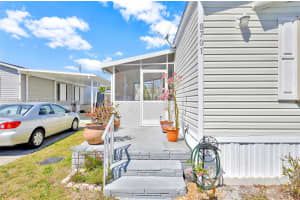 8701 Sw 17th Ct Davie, FL 33324 - MLS#A11966543