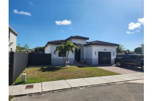 27607 Sw 133rd Pl Homestead, FL 33032 - MLS#A11966555