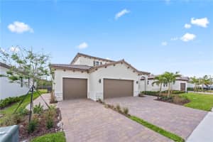 2442 Se 30th St 2442 Homestead, FL 33035 - MLS#A11966567