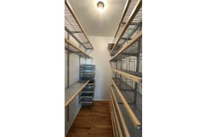 3063 Center St 15 Miami, FL 33133 - MLS#A11966576