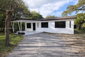 6849 Sw 12th St Pembroke Pines, FL 33023 - MLS#A11966611