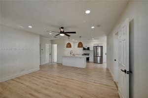 816 Tuscaloosa St West Palm Beach, FL 33405 - MLS#A11966615