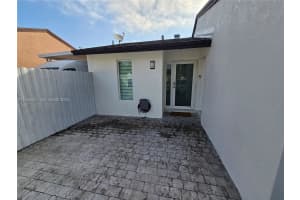 19261 Sw 118th Ct Miami, FL 33177 - MLS#A11966627