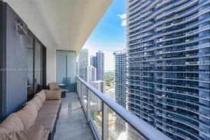 1010 Brickell Ave 3608 Miami, FL 33131 - MLS#A11966630