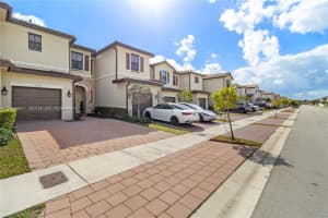 3226 W 108th St Hialeah, FL 33018 - MLS#A11966641