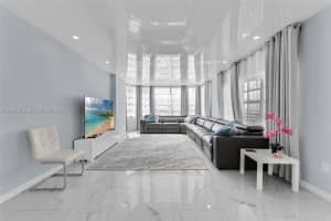 1980 S Ocean Dr 15q Hallandale Beach, FL 33009 - MLS#A11966653