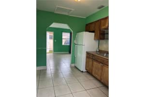 1013 Foster Rd 1 Hallandale Beach, FL 33009 - MLS#A11966677