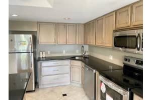 613 N University Dr 4 Plantation, FL 33324 - MLS#A11966738