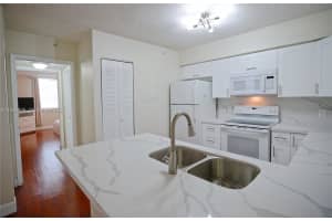 4360 Nw 107th Ave 101 Doral, FL 33178 - MLS#A11966806