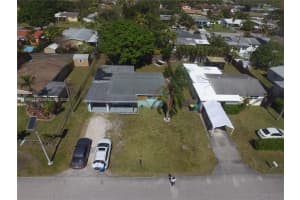 2765 Sw 47th St Dania Beach, FL 33312 - MLS#A11966815