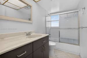 421 Ne 14th Ave 608 Hallandale Beach, FL 33009 - MLS#A11966817