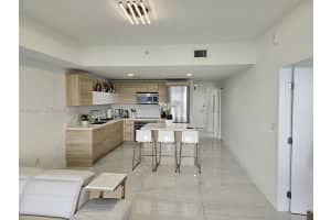 16385 Biscayne Blvd , North Miami Beach, FL 33160 - MLS#A11966827