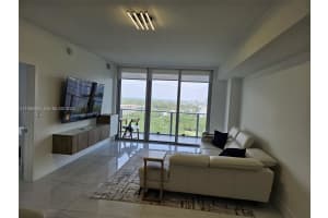 16385 Biscayne Blvd , North Miami Beach, FL 33160 - MLS#A11966827