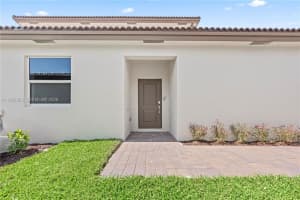 2442 Se 30th St 2442 Homestead, FL 33035 - MLS#A11966862