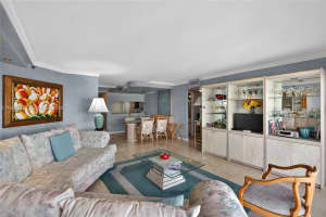 5757 Collins Ave , Miami Beach, FL 33140 Sold 06/15/26
