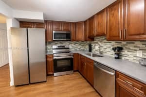 16571 Blatt Blvd 204 Weston, FL 33326 - MLS#A11966887