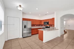 9334 W 33 Way 9334 Hialeah, FL 33018 - MLS#A11966891