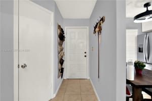 3437 S Carambola Cir S 2463 Coconut Creek, FL 33066 - MLS#A11966944