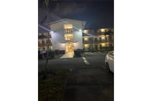 Ne 14th Ave 16790 109 North Miami Beach, FL 33162 - MLS#A11966951