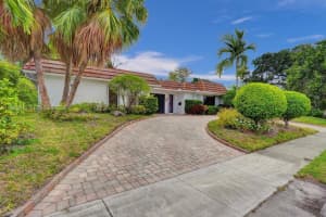 19710 Ne 23rd Ave Miami, FL 33180 - MLS#A11966975